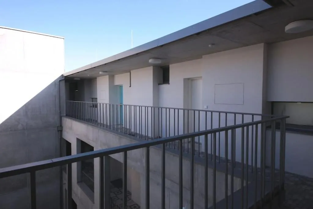Spacious Top Floor Flat, Air Conditioning, Free Parking, 200Mb Wifi Prague Czech Republic